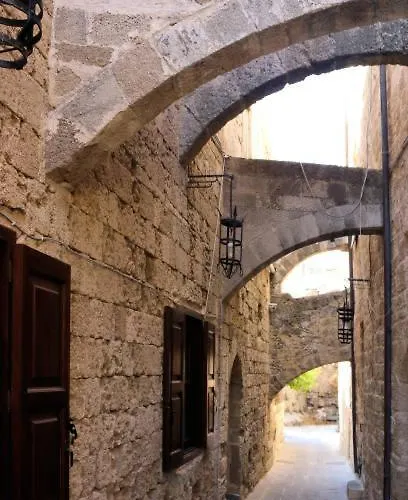 Maolo Roquebrune-sur-Argens